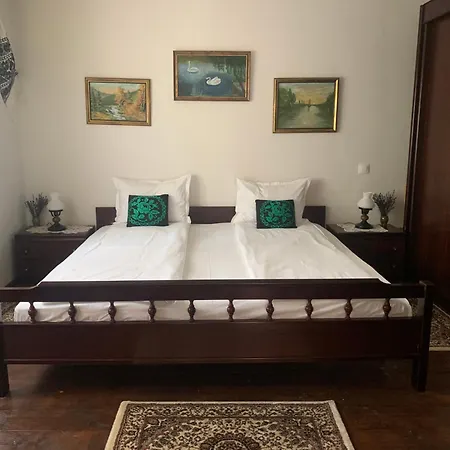 Holiday home Casa Lui Mosu Alba Iulia